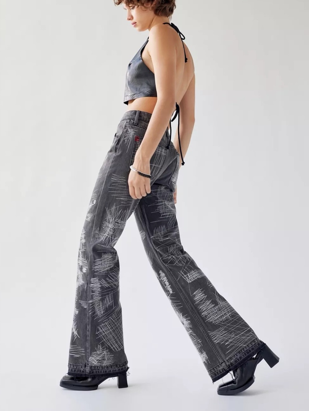BDG '90s Mid-Rise Bootcut Jean - Contrast Stitch Women 31 Black Punk Flare